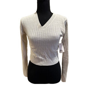 NWT BP RIBBED CREAM LONG SLEEVE V NECK SWEATER